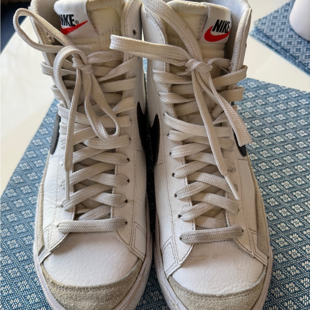 Nike Kids White and Gray Sneakers